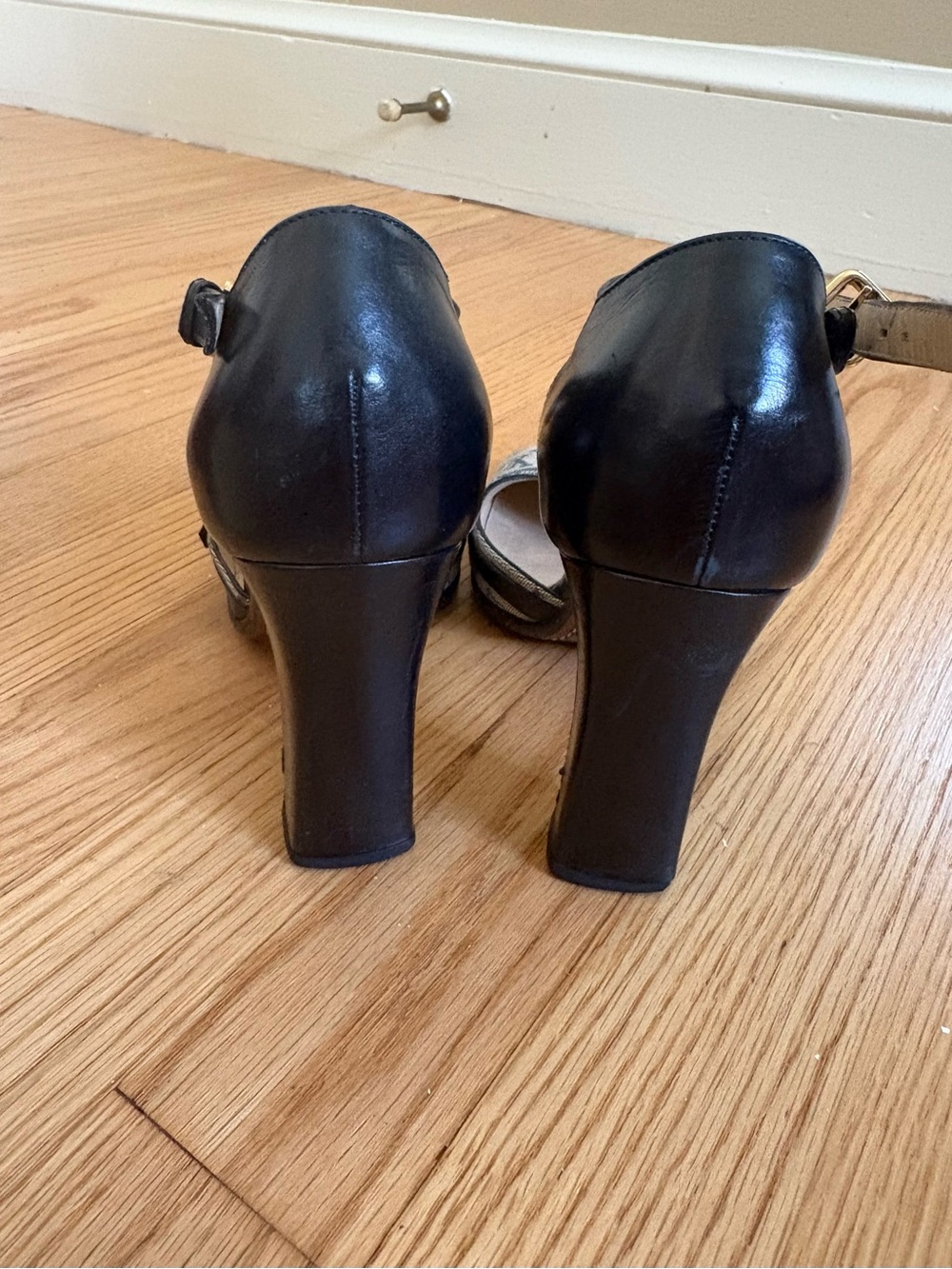 Louis Vuitton Navy Monogram Ankle-Strap Pumps, with box, size 36.5 - Picture 7 of 7